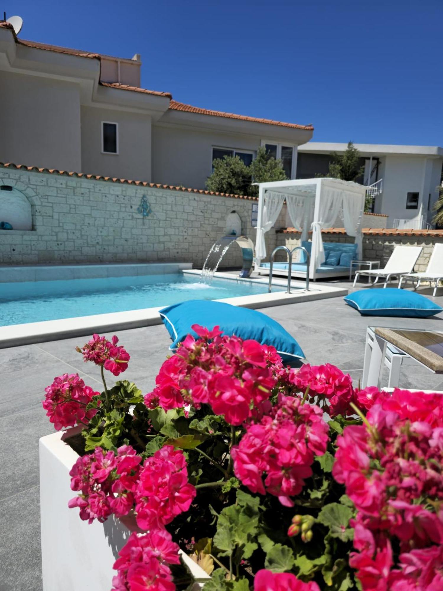 Bahar Butik Otel Çeşme Exteriör bild