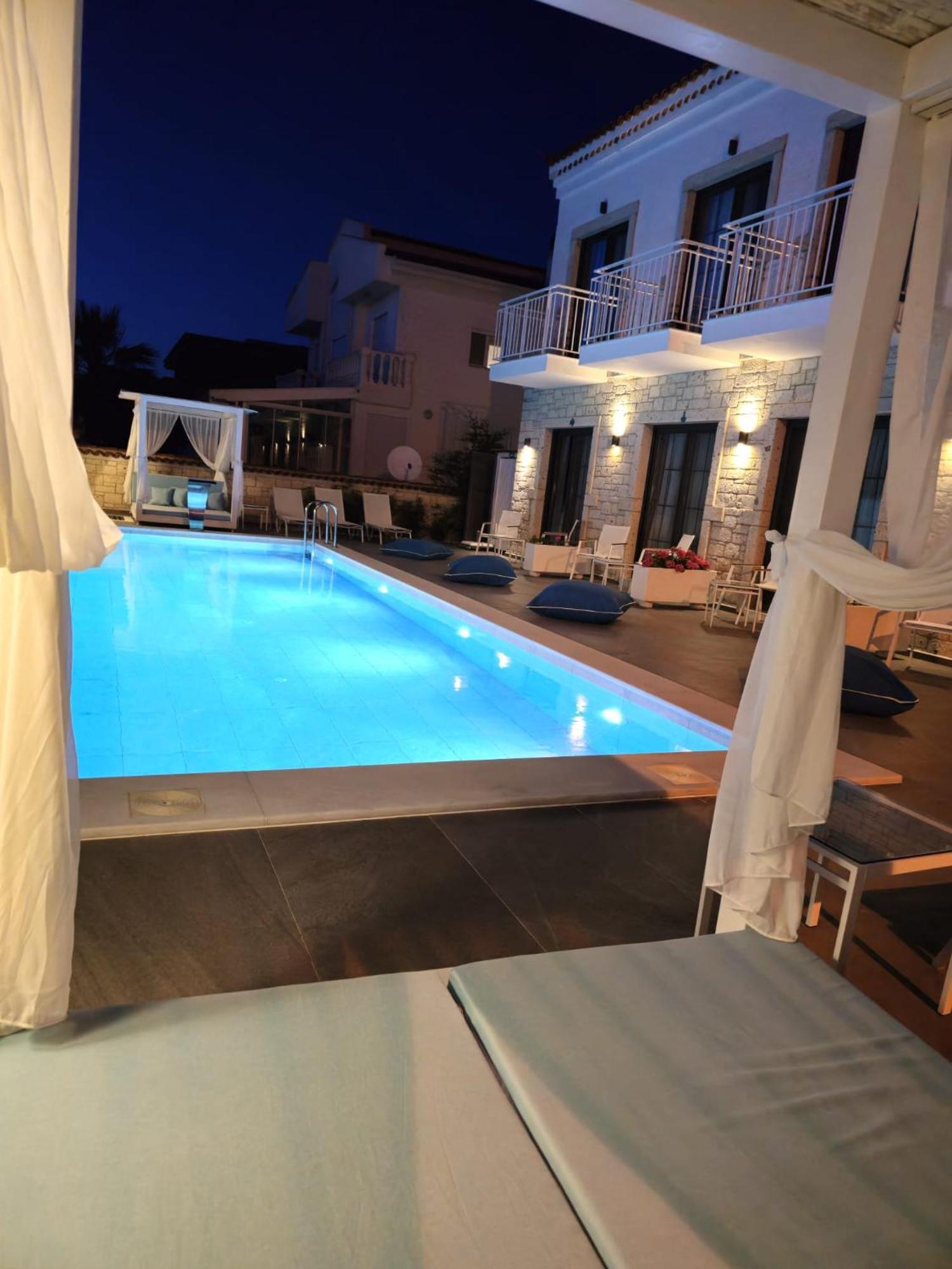 Bahar Butik Otel Çeşme Exteriör bild